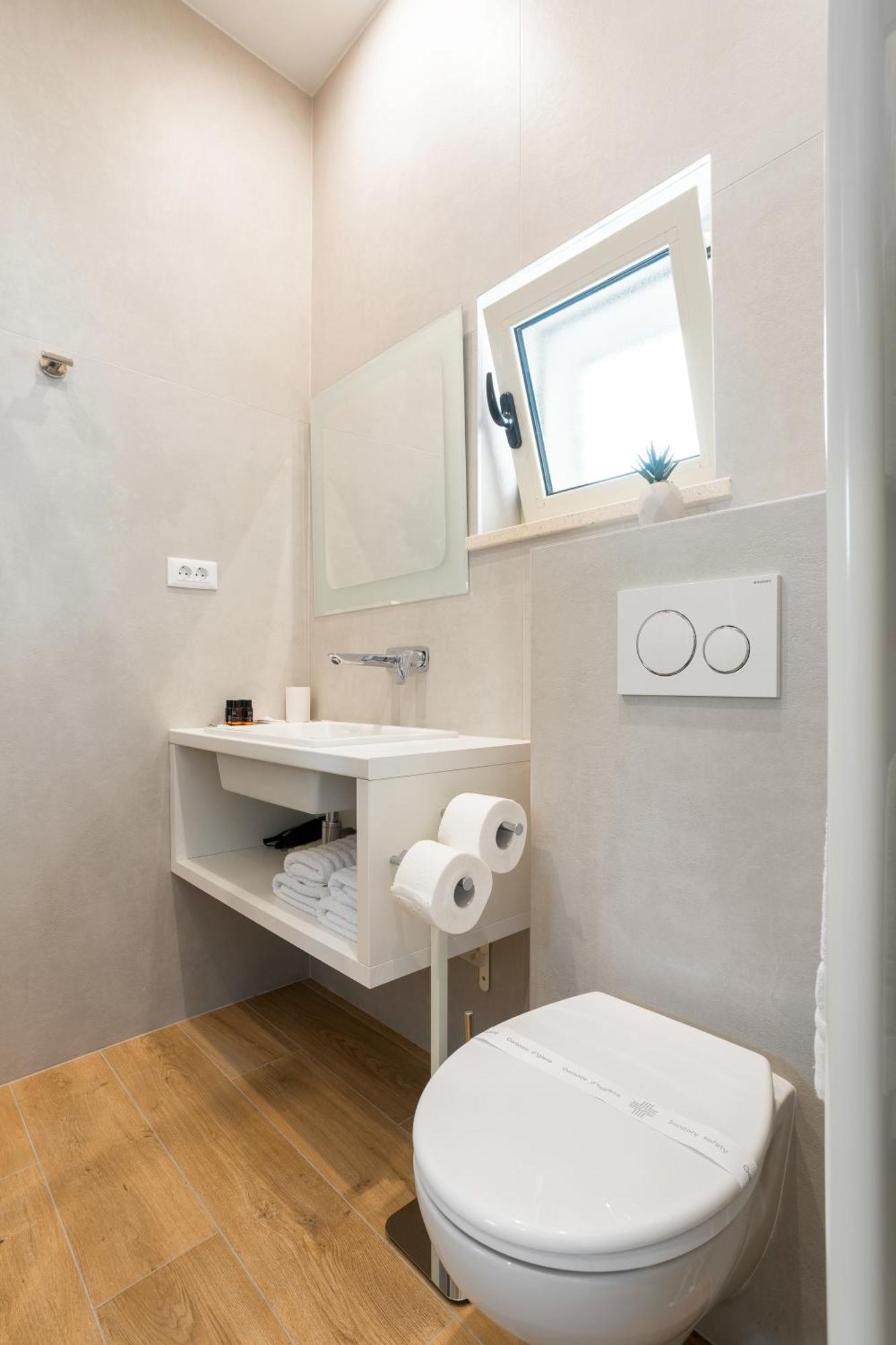 Apartmani Jakic 2 赫瓦尔 外观 照片