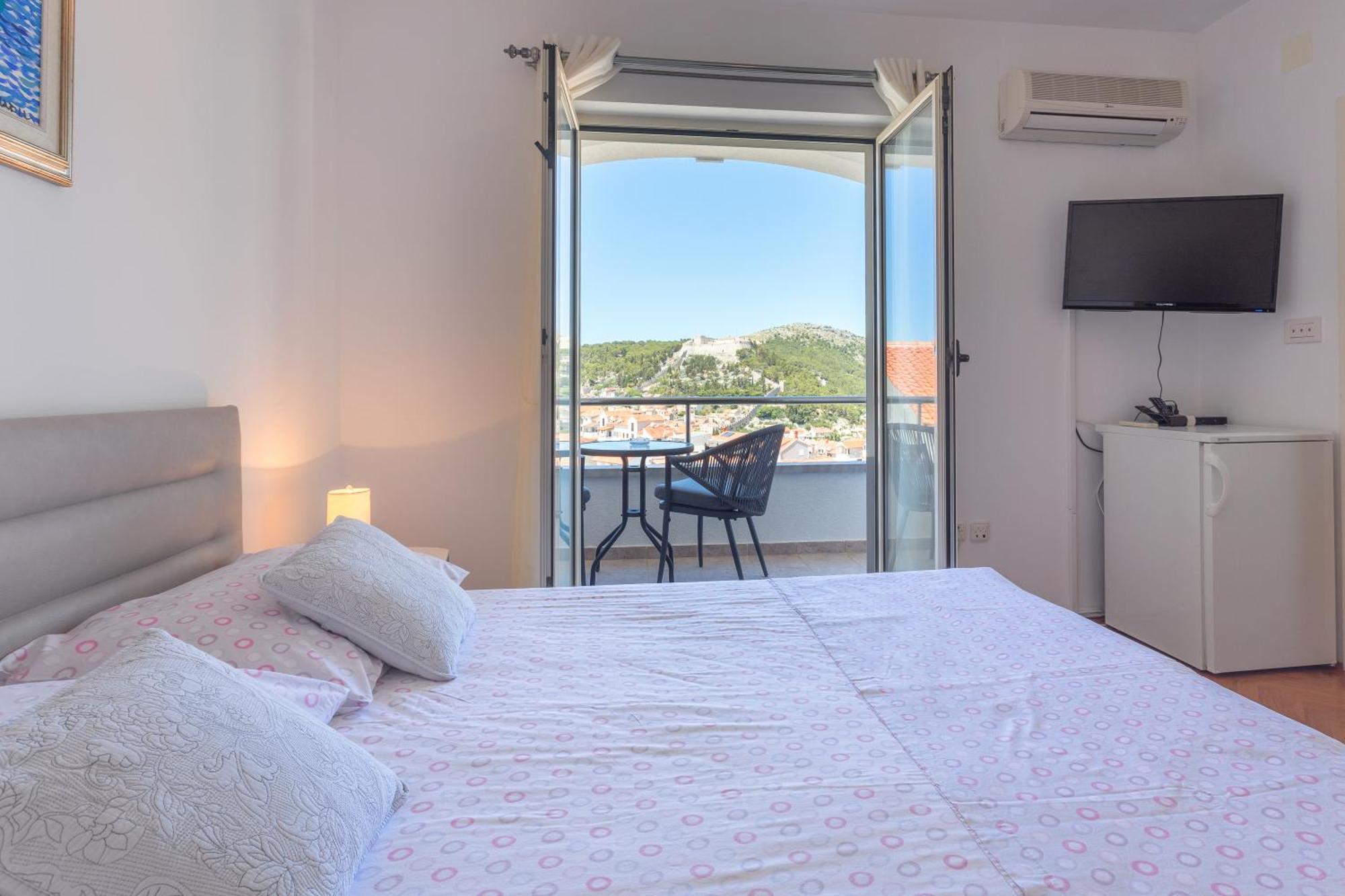 Apartmani Jakic 2 赫瓦尔 外观 照片