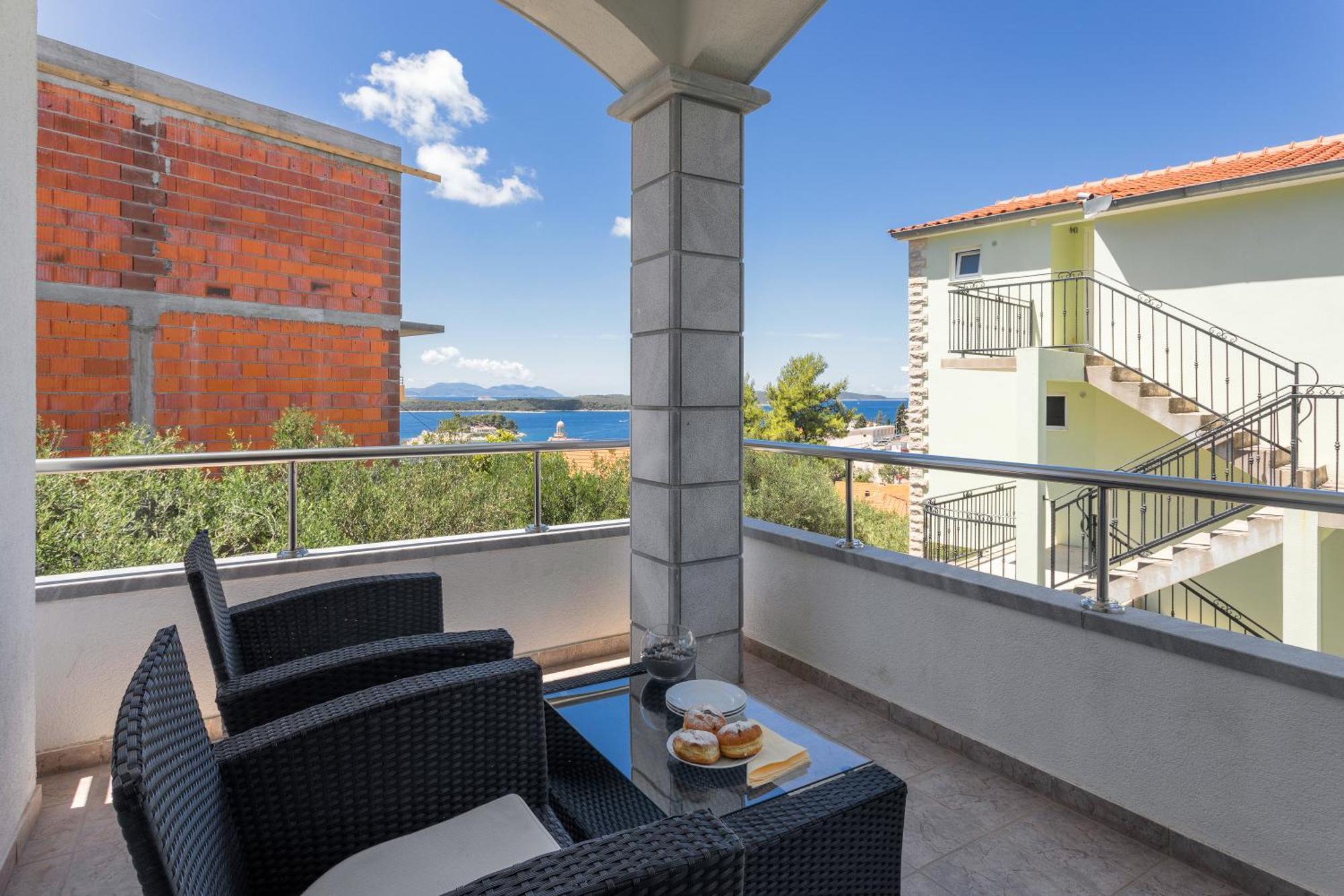 Apartmani Jakic 2 赫瓦尔 外观 照片